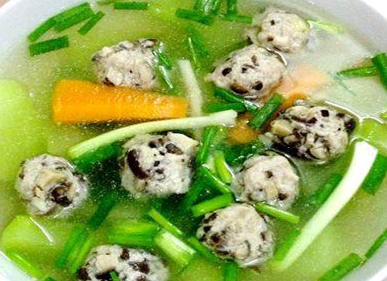 Canh mọc nấu củ quả