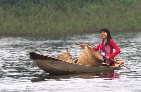 Chợ%20nổi%20Cần%20Thơ%20giữa%20lòng%20Hà%20Nội